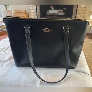 Coach Black Leather Gallery Tote NWT